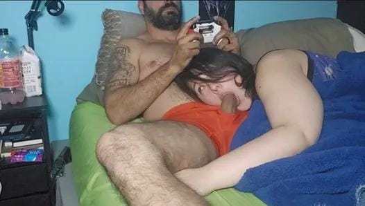 Ağız Dolusu Dölle Üvey Kız Kardeşini Şaşırttı