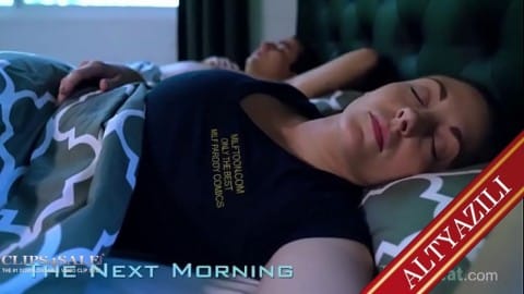 hırsızın yatakta uyuyan kızı sikmesi pornosu
